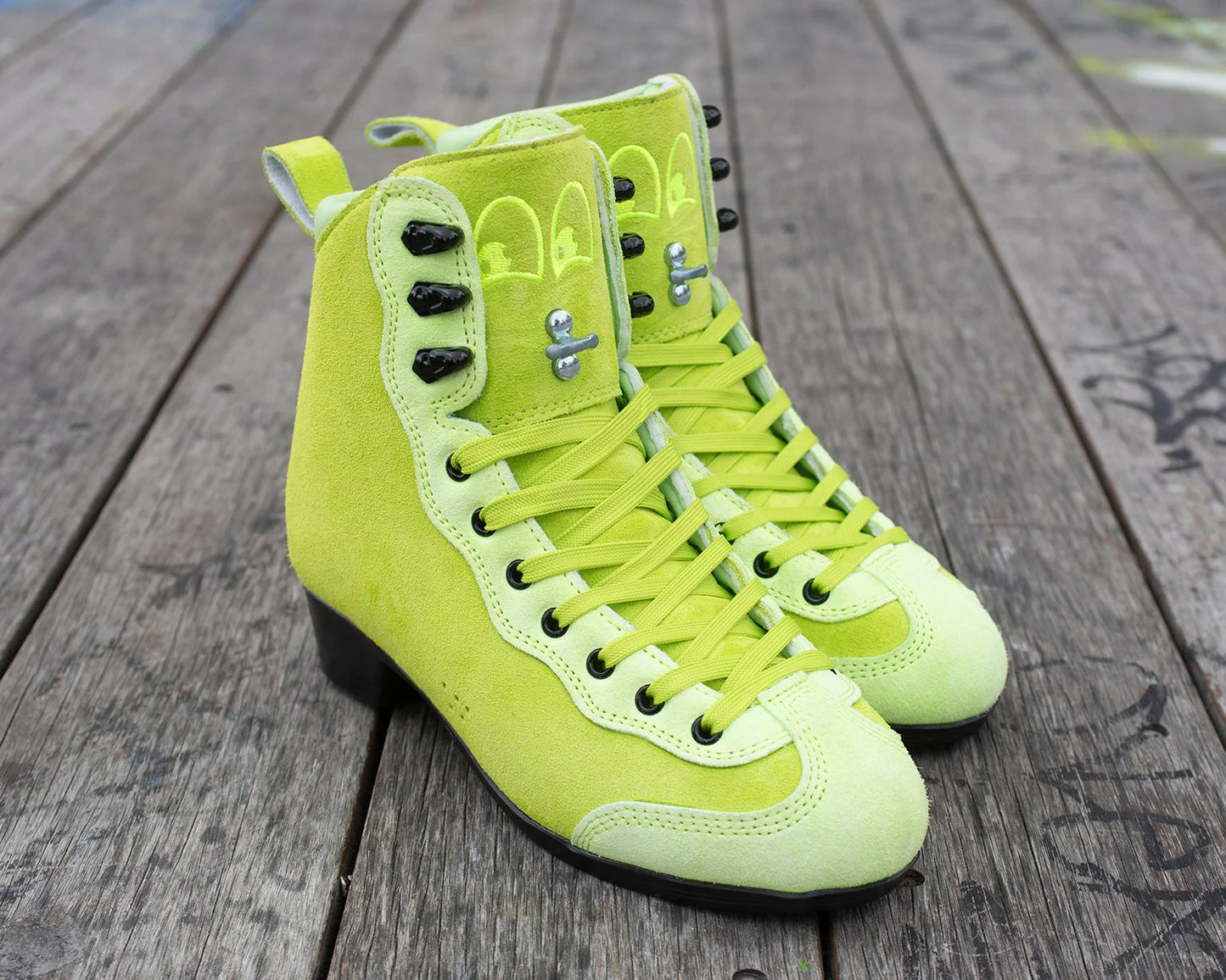 Green or Pink Titanium Labrys Trucks Chuffed RIB Pro Combo Dragon Plate + Labrys Trucks + Slide Blocks + Wheels + Toe Stops + Bearings (Copy)